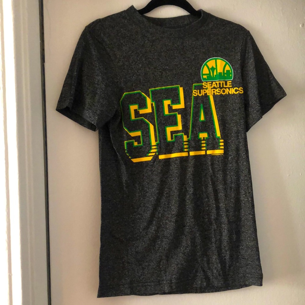 Gray Seattle SuperSonics Graphic T-Shirt